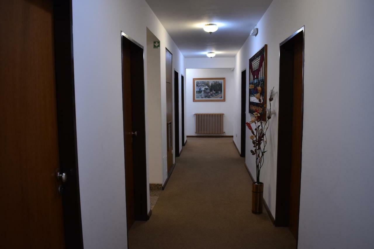 Hotel Berlin Gualeguaychú Extérieur photo