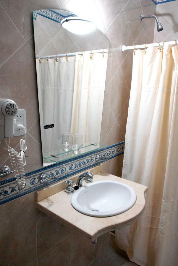 Hotel Berlin Gualeguaychú Extérieur photo