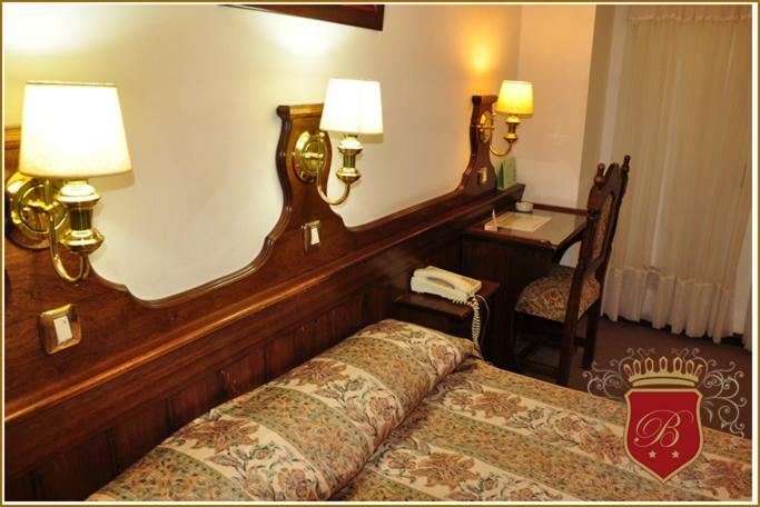 Hotel Berlin Gualeguaychú Extérieur photo