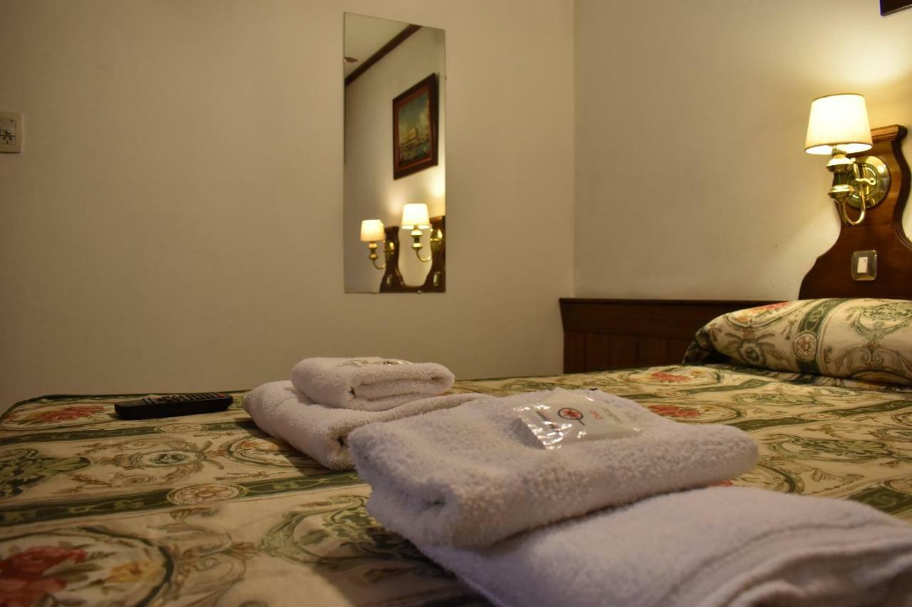 Hotel Berlin Gualeguaychú Extérieur photo