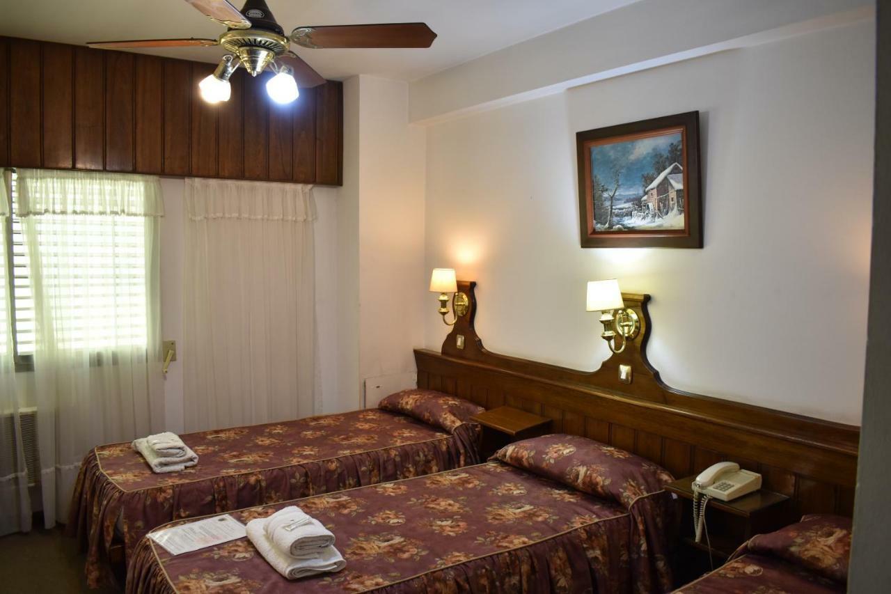 Hotel Berlin Gualeguaychú Extérieur photo
